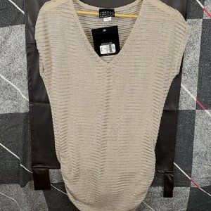 New Jordan Taylor  blouse NWT size M